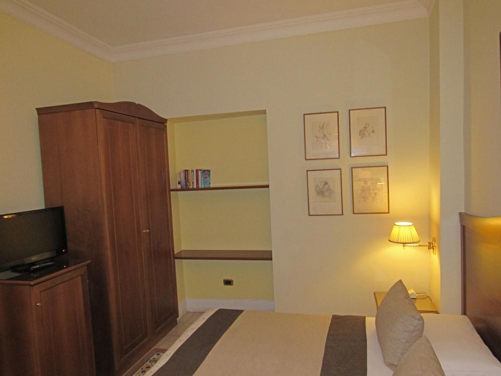Hotel Akropolis - Museum Hotel Tarent Zewnętrze zdjęcie