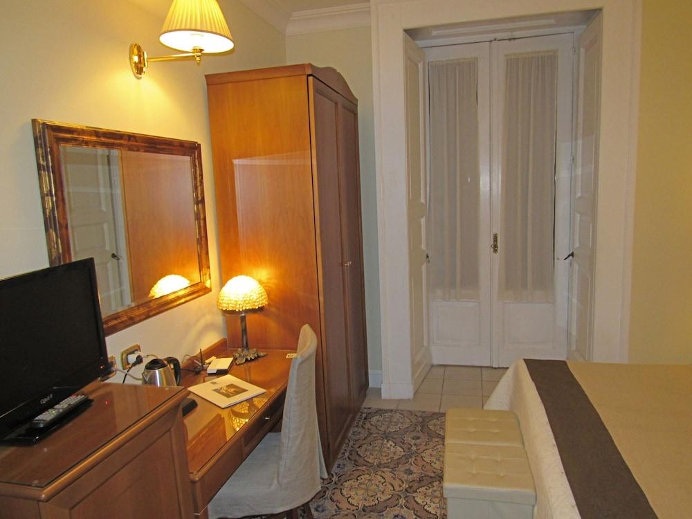 Hotel Akropolis - Museum Hotel Tarent Zewnętrze zdjęcie