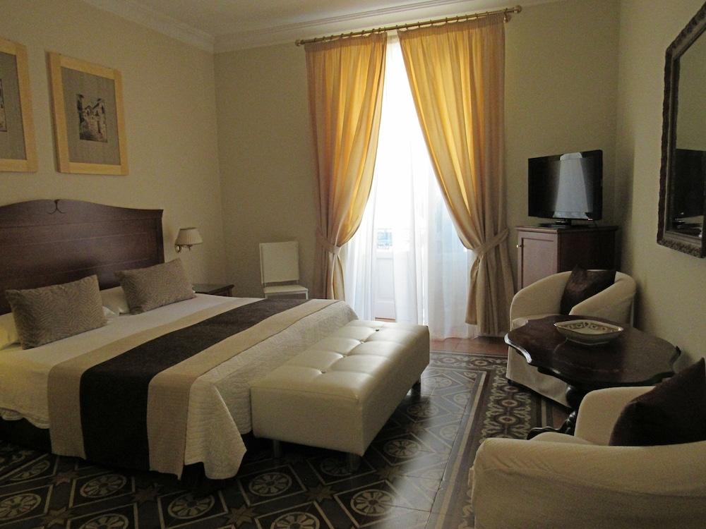 Hotel Akropolis - Museum Hotel Tarent Zewnętrze zdjęcie