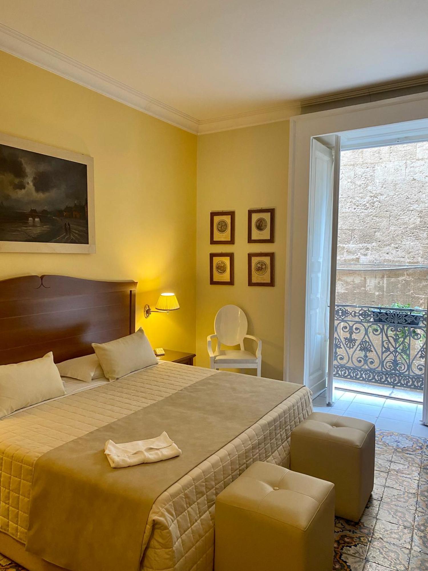 Hotel Akropolis - Museum Hotel Tarent Zewnętrze zdjęcie